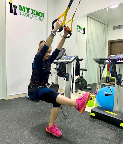 عائلتي EMS (رجل وامرأة) - عجمان - +971 58 586 7346