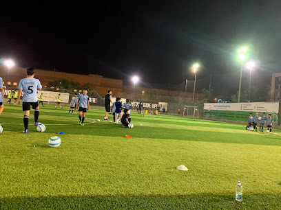 أكاديمية ستار فوتبول - عجمان - +971 50 633 7857