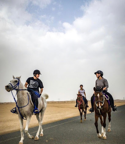 ركوب الخيل في دبي - دبي - +971 52 421 1142