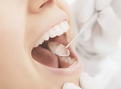 عيادة الدكتورة صالحة لطب الاسنان - أبو ظبي -