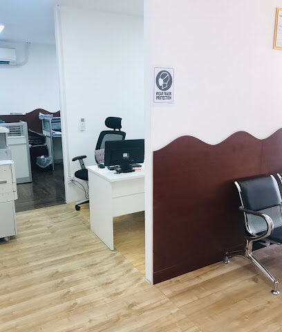 قصر البحر لخدمات الشحن ذ - عجمان - +971 4 282 2190