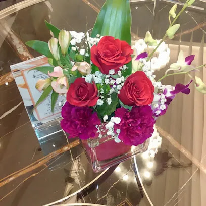 بائع زهور وبستاني - عجمان - +971 55 743 3034