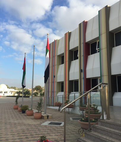 مدرسة حصة بنت محمد المتوسطة بنات - دبي - +971 3 781 1783