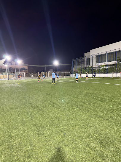 أكاديمية ستار فوتبول - United Arab Emirates|Al Quoz - Al Quoz 1 - Dubai|Al Asayel St