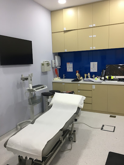 مركز الإمارات للطب والجراحة انتيغرا - United Arab Emirates|Umm Hurair 2 - Dubai Healthcare City - Dubai|20th St