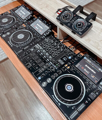 DJ / MUSIC PRODUCER / DJ Shahrukh 4u Dubai - أبو ظبي - +971 52 230 6387