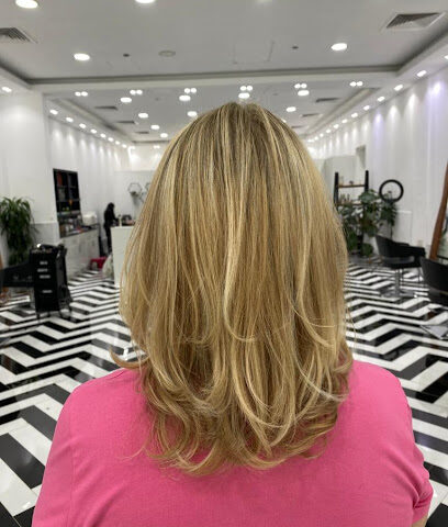 صالون كولور ايكونيك دي اكس بي للسيدات - دبي - +971 4 320 8694