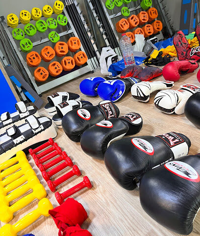 نادي أبتاون فيتنس للرجال - دبي - +971 50 103 0032