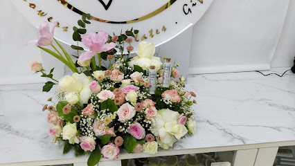 ليلي شوكو للزهور والشوكولاتة - عجمان - +971 55 949 2779
