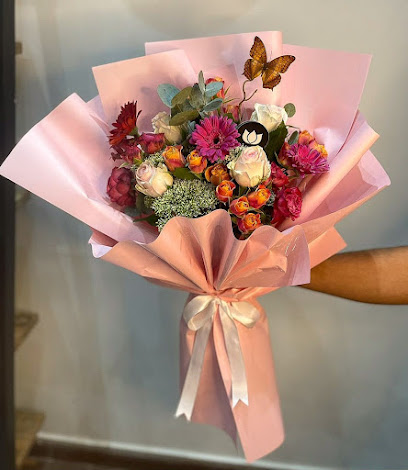 أفضل اختيار للزهور والهدايا - عجمان - +971 52 787 2222