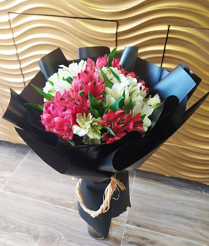 ثمين للزهور - عجمان - +971 56 300 4792