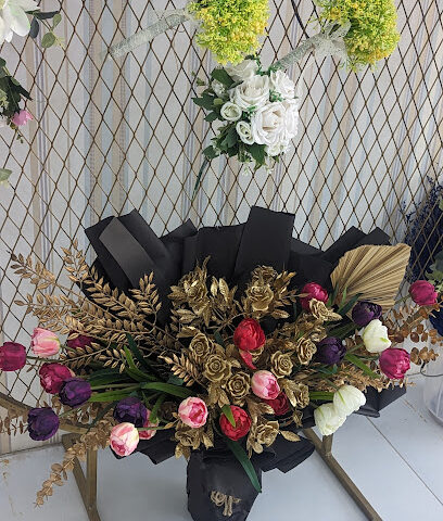 زهور F3 - عجمان - +971 55 796 8485