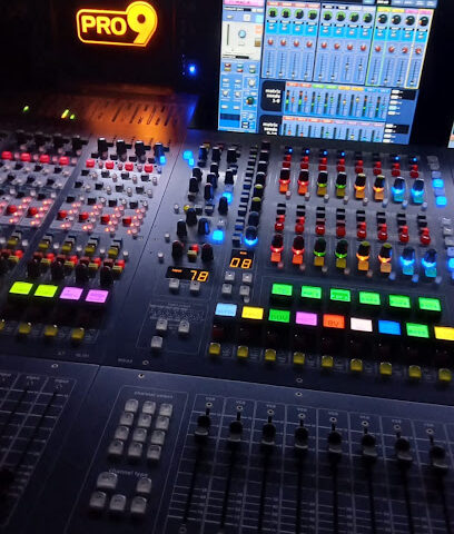 السماء soundzz - عجمان - +971 55 253 0604