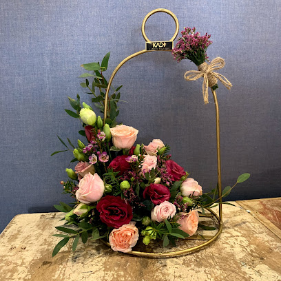 زهور القاضي - عجمان - +971 50 998 3847