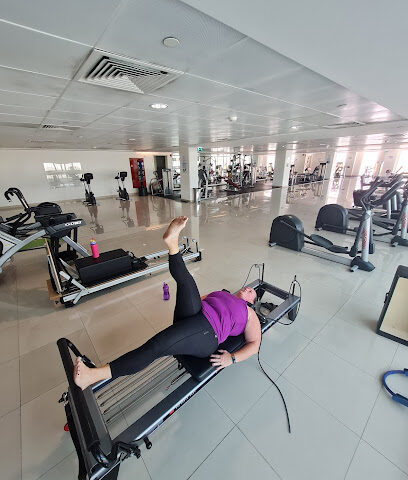 فيت آند فليكس ستوديوز أمواج 1 - عجمان - +971 58 500 6577