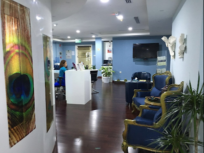 عيادة جلوري التجميلية - أبو ظبي - +971 800 45679