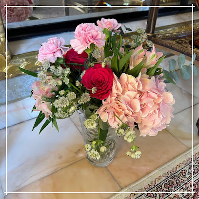محل كرز للزهور - عجمان - +971 58 867 4003