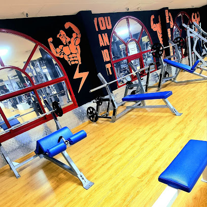 نادي العين كلاسيك - دبي - +971 52 600 5037