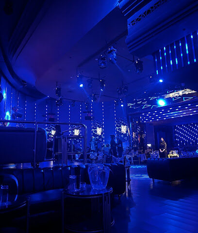 نادي الخطوة - أبو ظبي - +971 52 326 7897