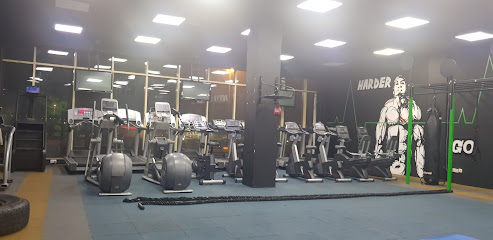 بيت الاهلي الصالة الرياضية - دبي - +971 52 511 6609