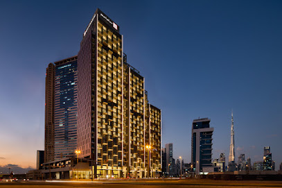 ميلينيوم أتريا الخليج التجاري - دبي - +971 4 586 2222