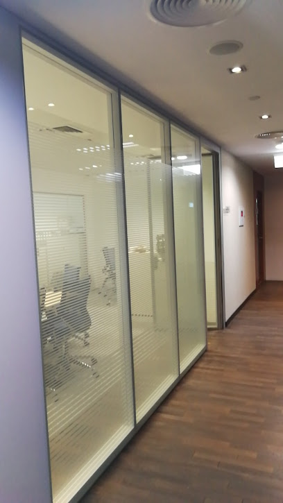 ستراتاليج للتجارة العامة ذ - United Arab Emirates|Office No. 110