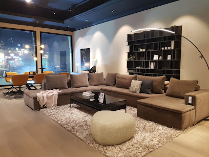 بوكونسبت دبي ، شارع شاطئ الجميرا - العين - +971 4 339 2661