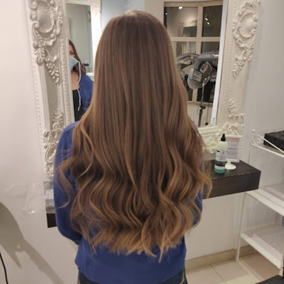 صالون تارا روز للشعر والتجميل - خليفة - دبي - +971 2 583 2065