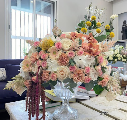 الزهور زمزم (محل ورد) ورد زمزم - عجمان - +971 56 404 3140