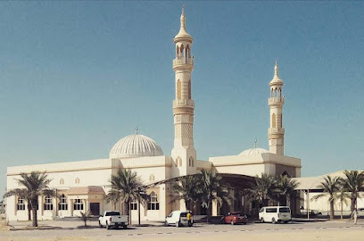 نحن نهتم بتنظيف المباني - دبي - +971 6 566 5004