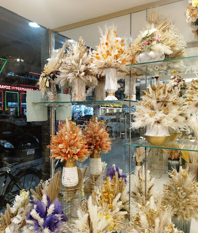 زهور ليلي السوداء - عجمان - +971 54 452 3846