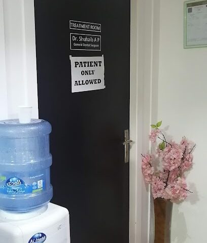 عيادة شهيب لطب الاسنان - دبي - +971 50 942 0027