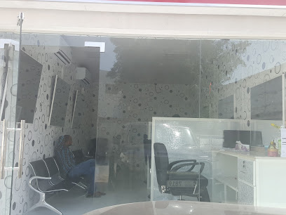 مصفف شعر مسار - دبي - +971 55 879 0937