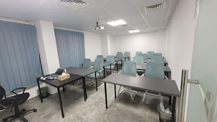 كلاريتي الإنجليزية عجمان - عجمان - +971 50 628 0056