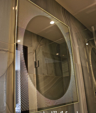 شركة ماجستيك للزجاج والمرايا - دبي - +971 52 747 4021