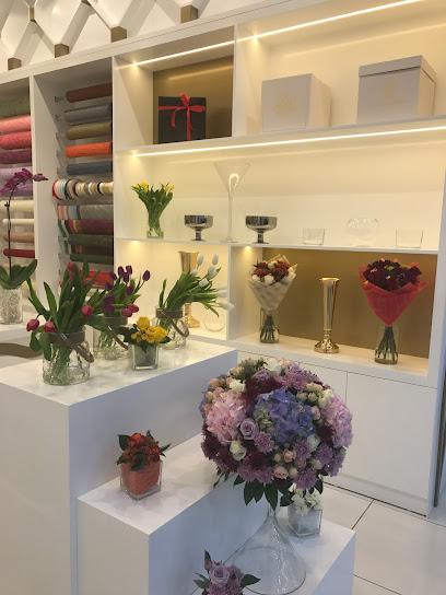 جراند إليسيان فلاور ديرة - United Arab Emirates|Port Saeed - Dubai|11 B St|Deira Business Centre