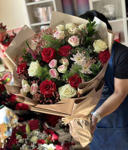 عقد الياسمين للزهور والشوكولا - عجمان - +971 56 302 6611