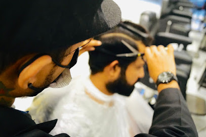 صالون الخليج الذهبي للحلاقة - دبي - +971 55 289 3925