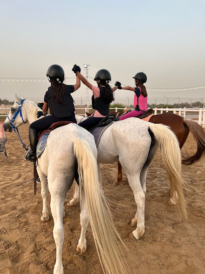 اسطبلات المدام 2 - مدرسة ركوب الخيل - United Arab Emirates|Al Khawaneej - Al Khawaneej 2 - Dubai|Near Al Rawabi Milk