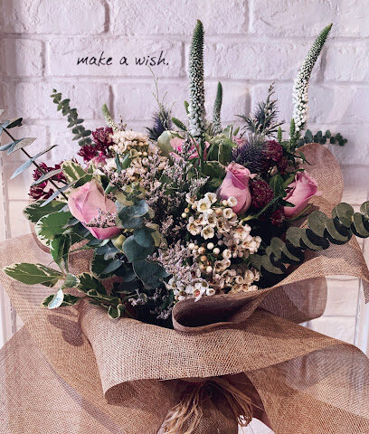 الفاونيا والبتلات - عجمان - +971 4 396 6441