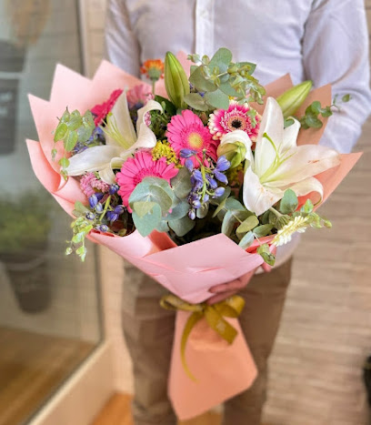زهور فيكتوريا - عجمان - +971 50 100 8806