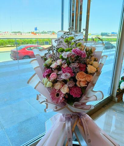 روينا كويلو للهدايا والزهور - عجمان - +971 55 570 4828