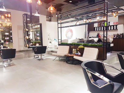 شعر مصقول وجمال مركز دبي المالي العالمي - دبي - +971 4 352 5677