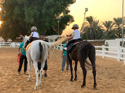 اسطبلات الصحراء الملكية - دبي - +971 50 778 0808