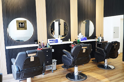 صالون هير ارت للرجال - دبي - +971 56 990 6157