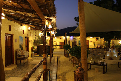 بيت الشباب خورفكان التراثي - دبي - +971 56 321 4949