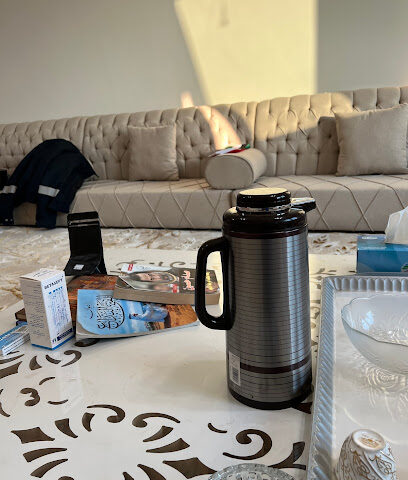 مجلس مكرم الضيفان - دبي - +971 52 332 2711