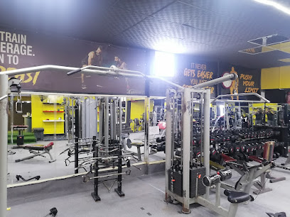 صالة السركال لكمال الاجسام - دبي - +971 55 370 1633
