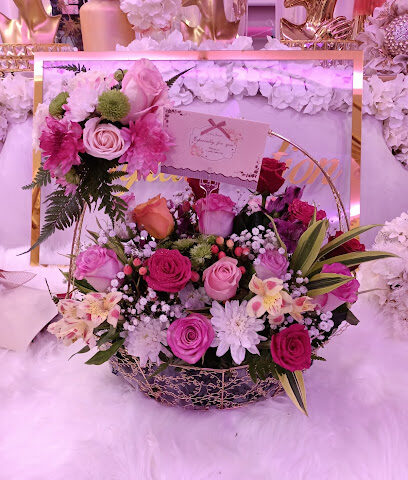 الزنبق للشوكولاتة والزهور - دبي - +971 50 587 1859