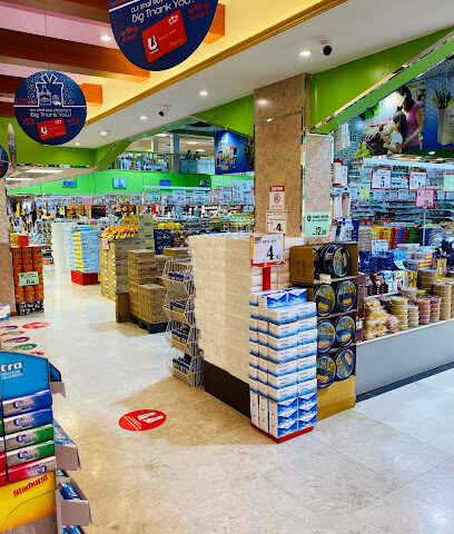 مركز الحوت - دبي - +971 6 748 3838